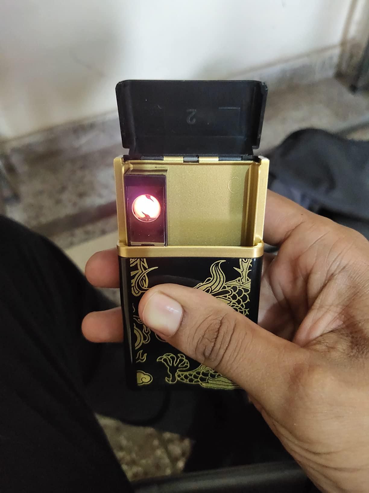 Premium 2-in-1 USB Rechargeable Cigarette Case with Flameless Electric Lighter (Windproof | Portable | Stylish Design)
